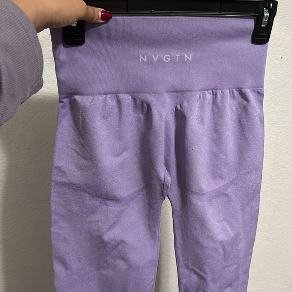 Already sold 

NVGTN Bundle of 2 contour seamless pastel leggings size M! - Picture 5 of 7